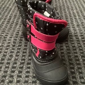 Wonder Nation girls black white pink polka dot snow boots 8